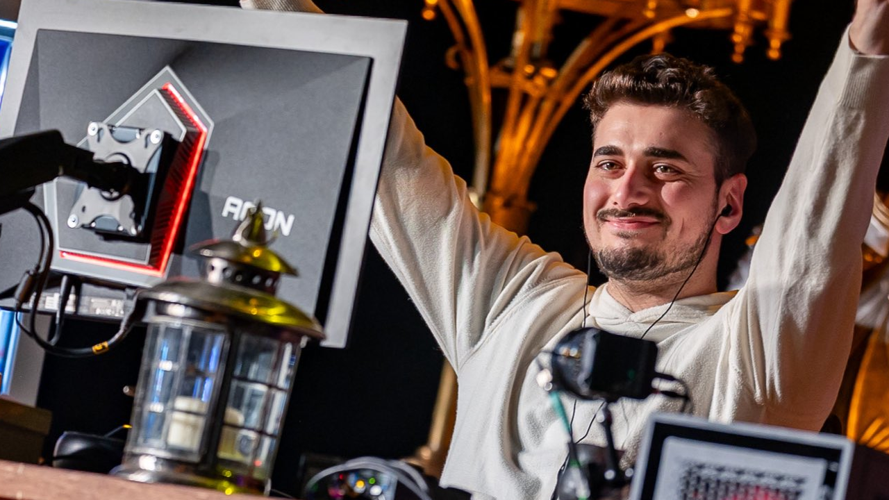 Hera advances to finals after a strong game against Viper News Image